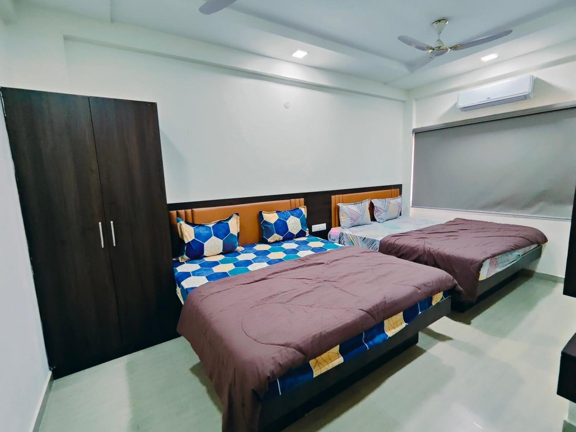 Hotel Heritage Palace ภุช ภายนอก รูปภาพ
